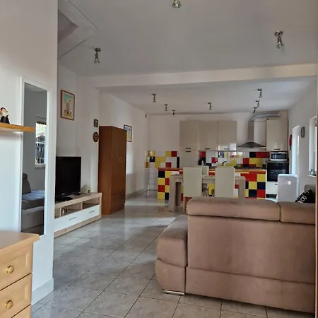 Hestia Apartment