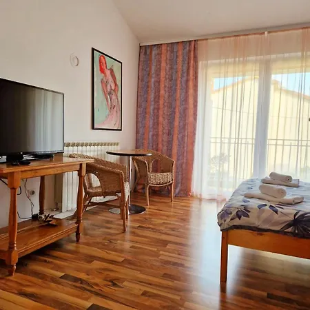 Hestia Apartment