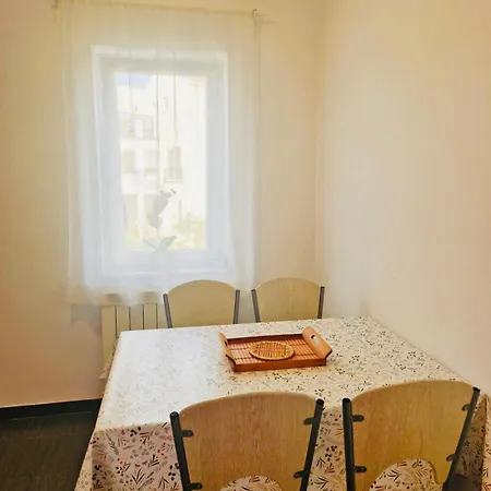 Hestia Apartment *