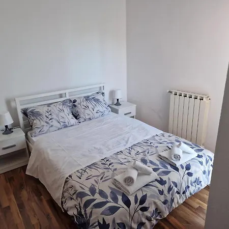 Hestia Apartament *