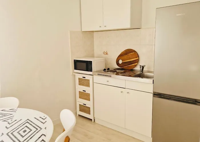 Hestia Apartment *