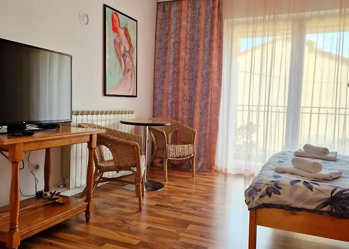 Hestia Apartment